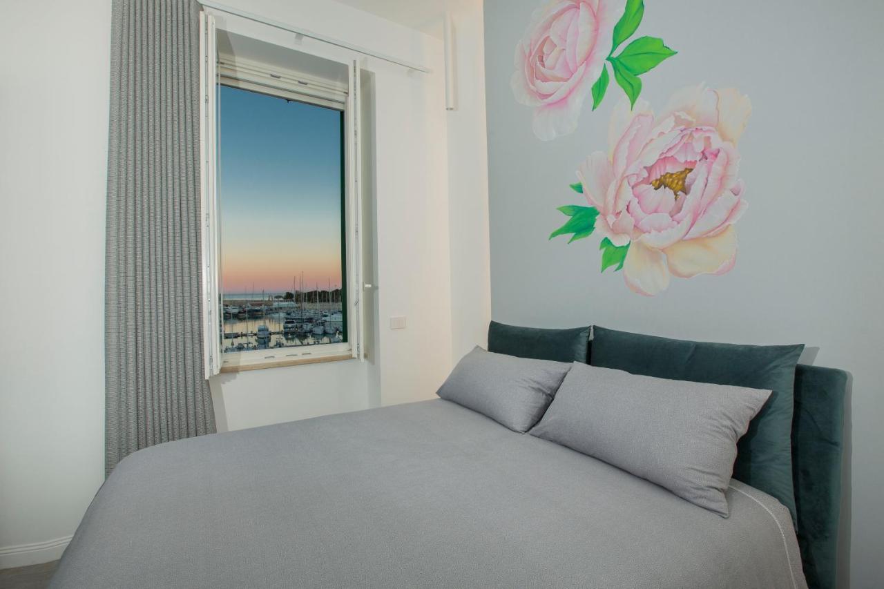 Appartement Residenza Rebecca à Trani Extérieur photo